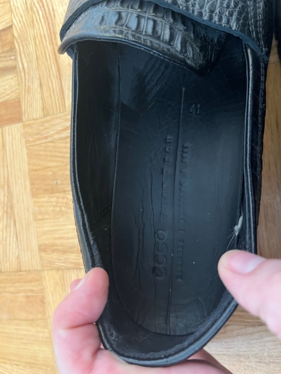 ECCO Modtray Black Croc-Embossed Leather Loafers - Excellent Condition main image 4